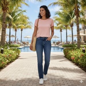 VTG Calvin Klein Straight Leg Medium Wash Low Rise Jeans Size 27